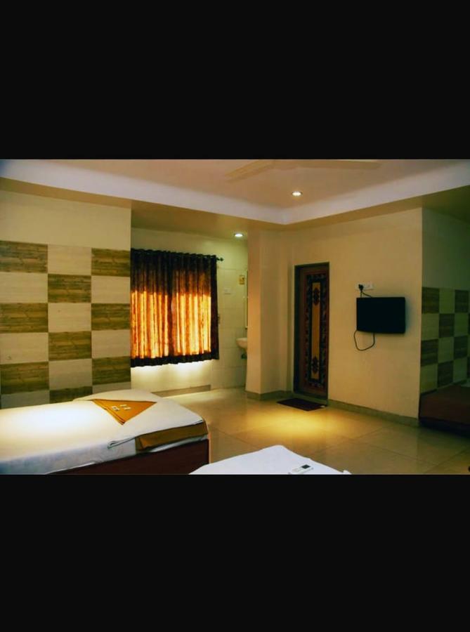Hotel Apple Sai Residency Shirdi Exterior foto